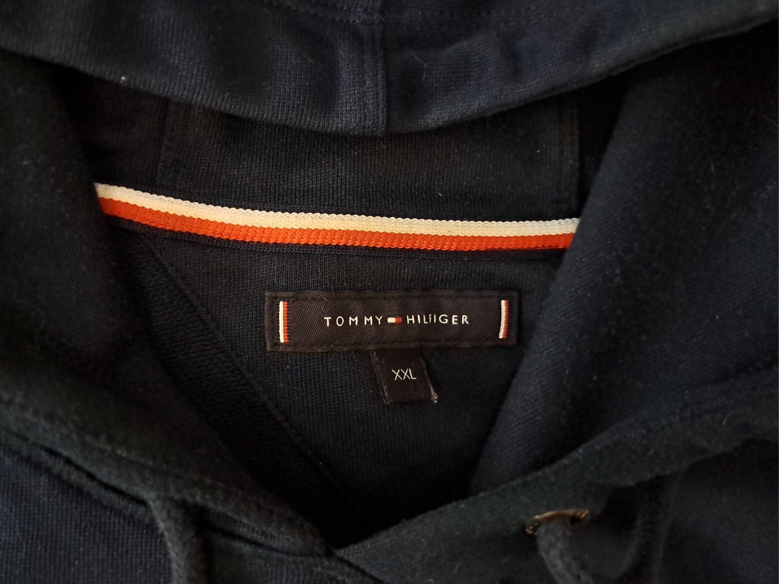 Tommy Hilfiger-Ориг. Суичър