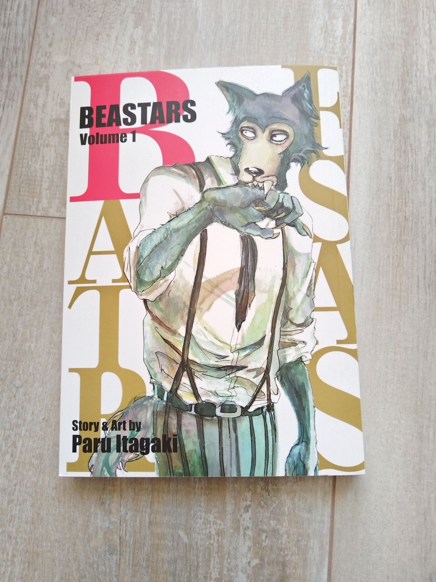 манги blue exorcist, beastars, bakemonogatari, attack on titan