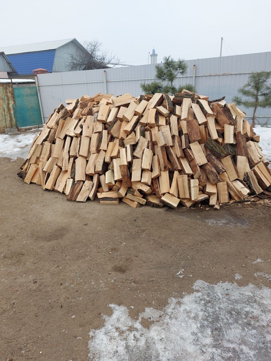 Дрова карагач рубленые Дрова зил 70000 с доставкои