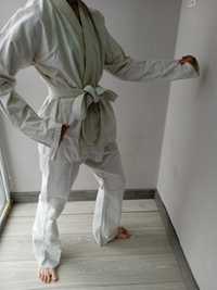 Кимоно для занятий карате