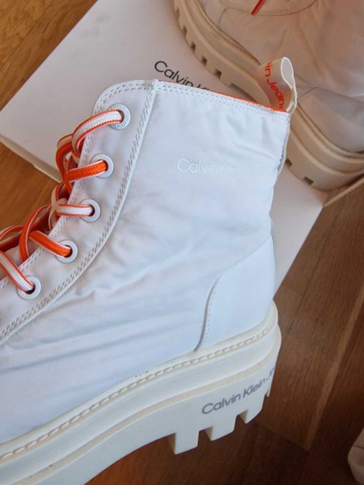 Нови, оригинални боти CALVIN KLEIN JEANS 38,39,40н