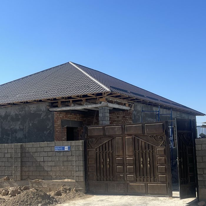 Два дома первый 16-13 второй дом 13-11 сарай с сеневалом пекарня баня