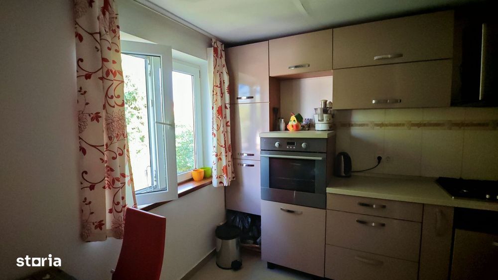 Apartament la casa + anexa gospodareasca, zona Blumana -Bartolomeu.