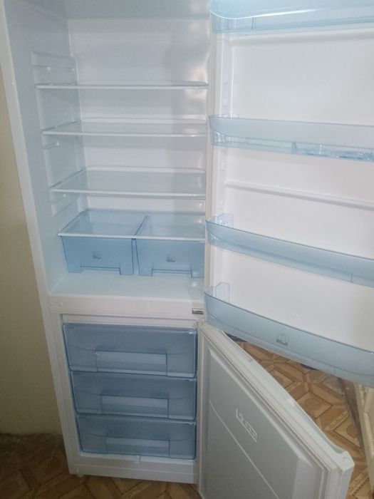 Продается холодильник новый