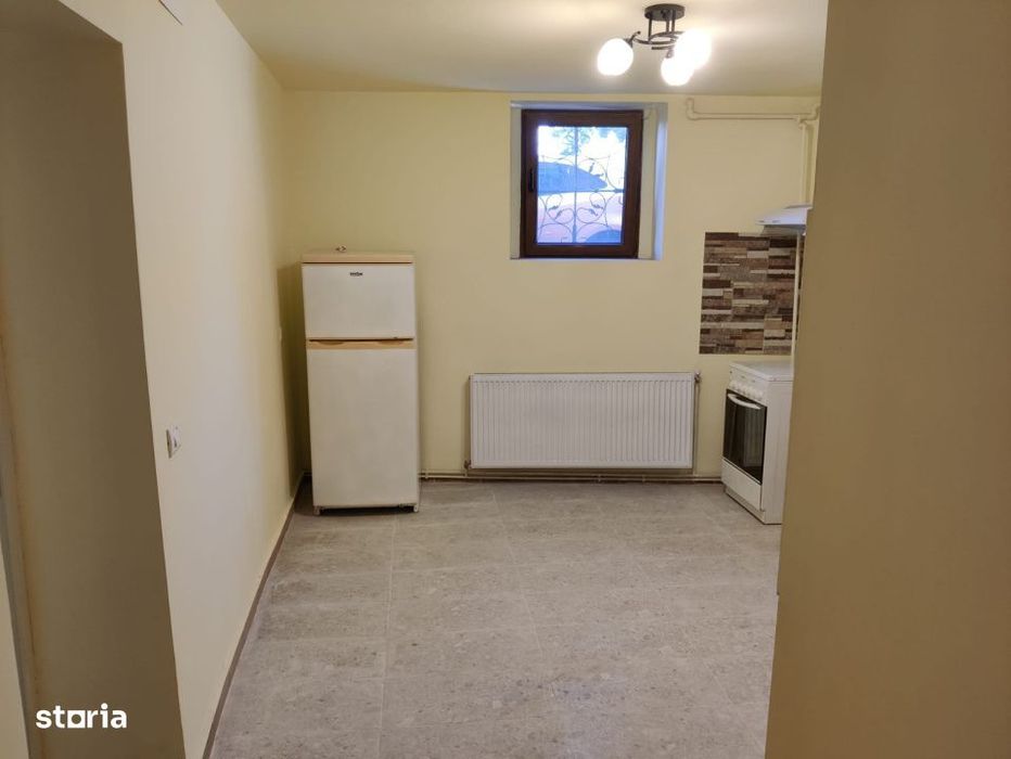 Apartament cu 2 camere decomandate,43mp,parcare, Zona Hasdeu