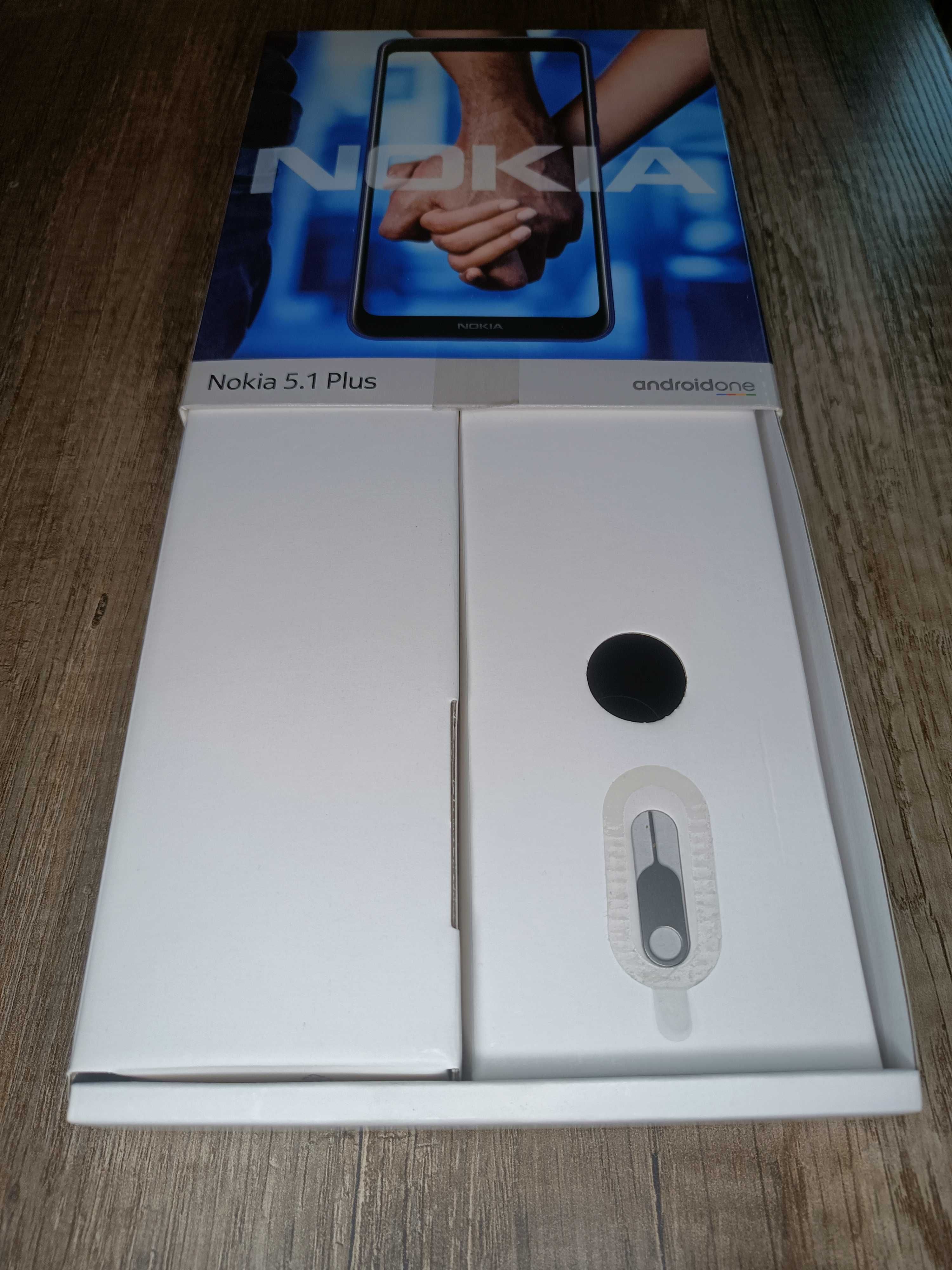 Смартфон Nokia 5.1 Plus, черен