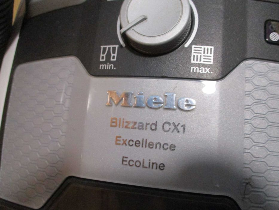 aspirator miele blizard