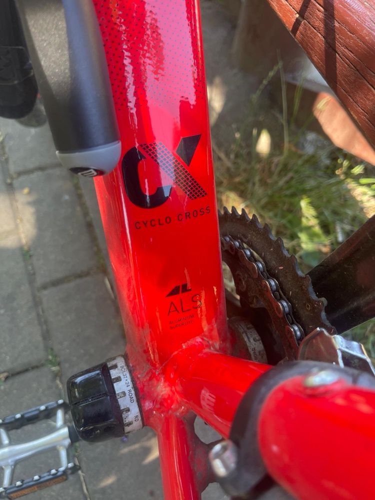 Cube cross race pro