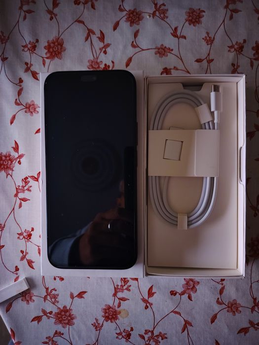 HONOR 200 Lite телефонът е нов