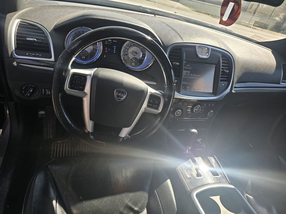 Lancia thema dric funerar