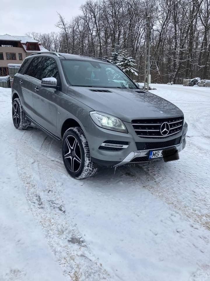 Mercedes-Benz ML 350