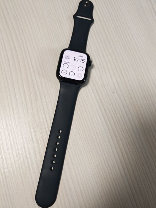 Vând iPhone 12 și Apple Watch SE gen 2