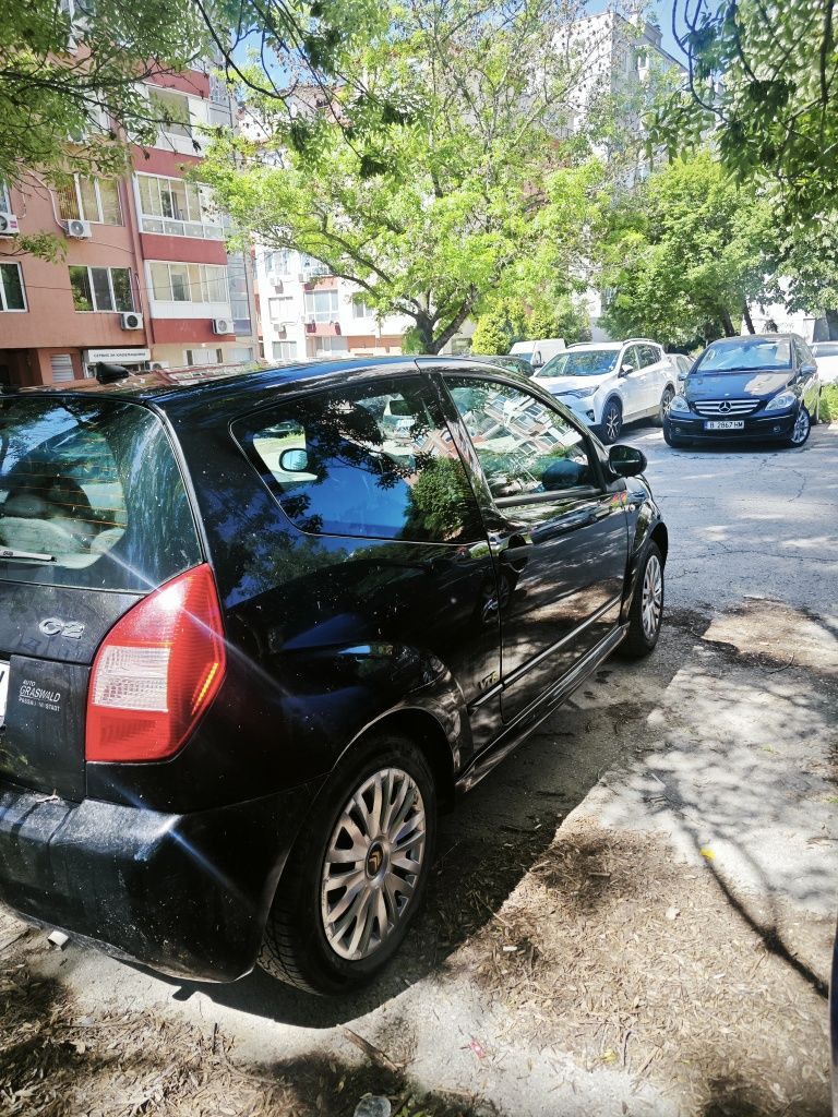 Спешно Citroen C2 облужен всесезонни гуми