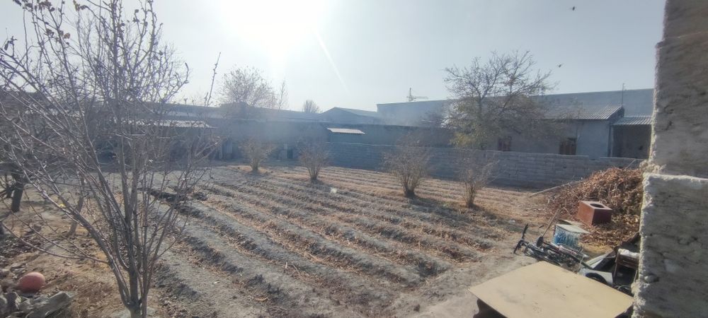 Yer sotiladi srochna