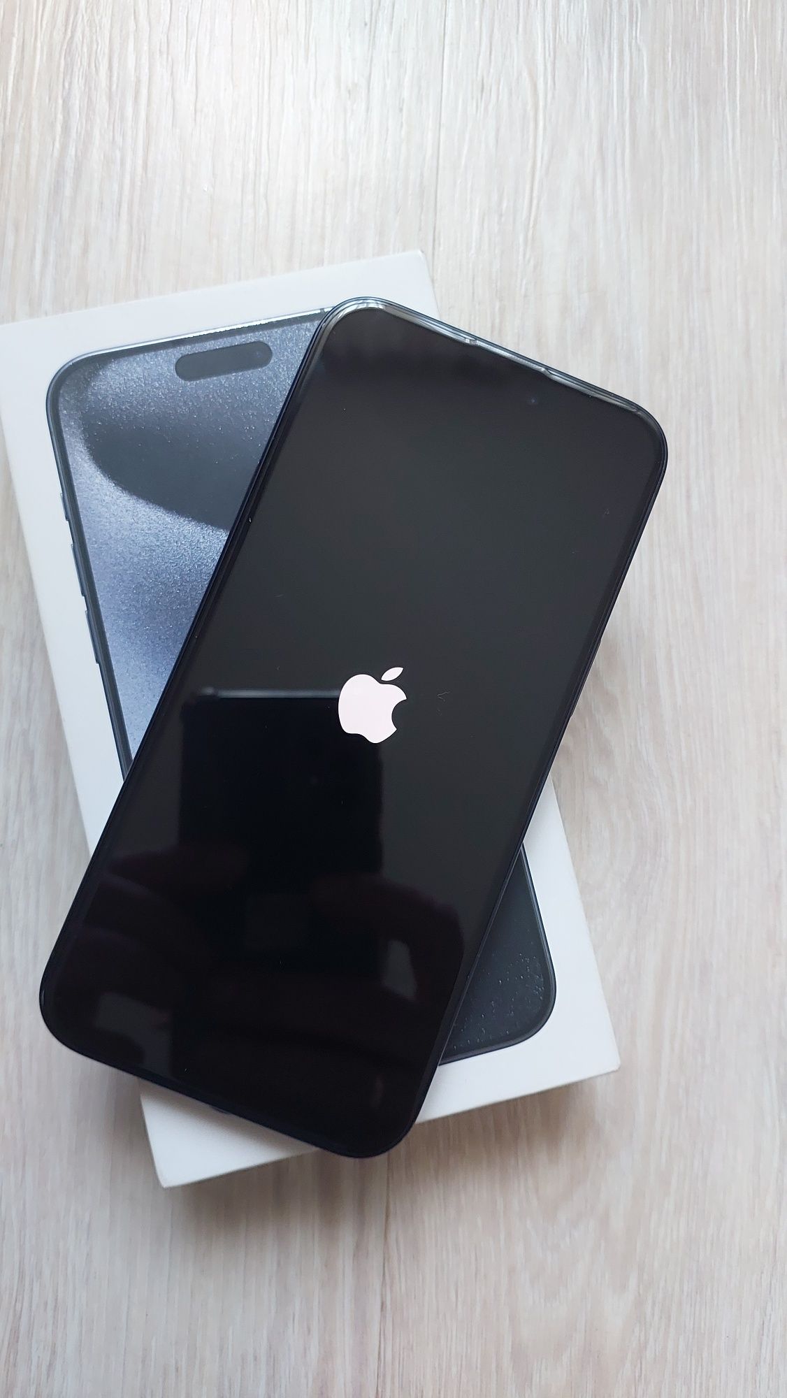 Iphone 15 pro max 256Gb dual sim [Новое состояние]