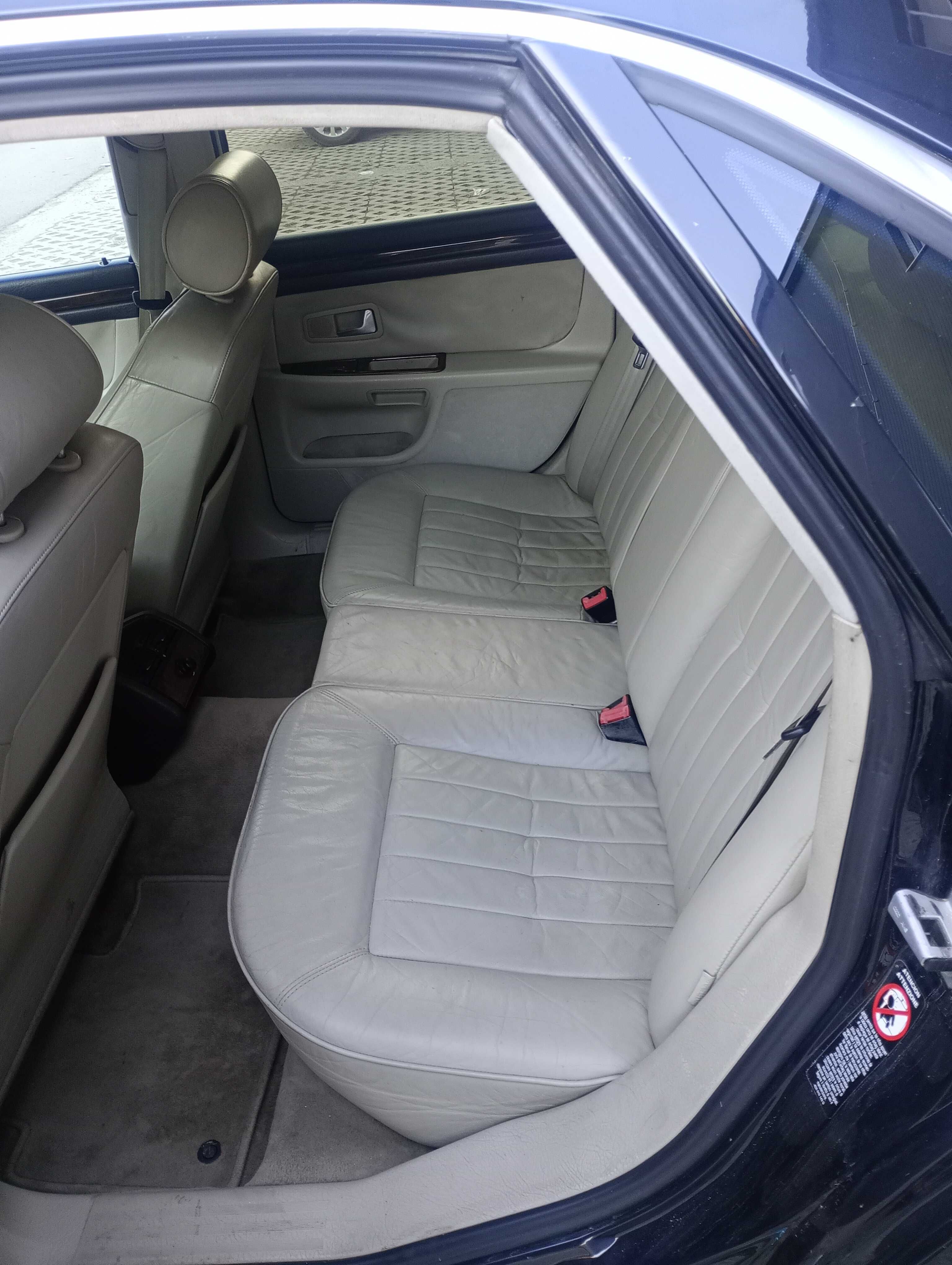 Audi A8 2.8 quattro