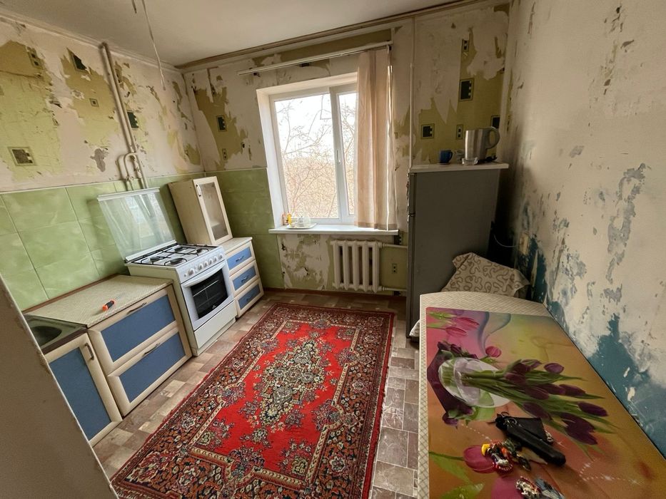 Сдам 2 комнатную квартиру 11 мкр