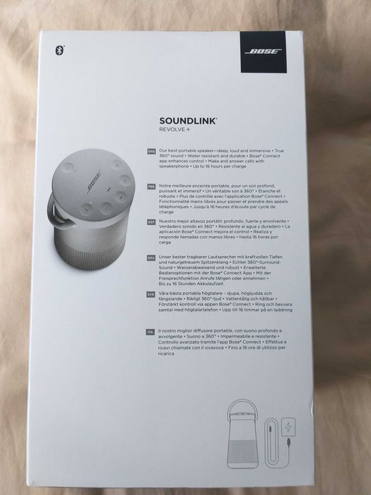 Bose Soundlink Revolve + (Noua,folosita de 3 ori,Geanta, Husa incluse)