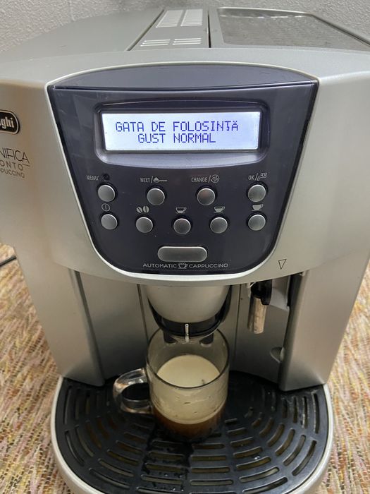 Espresor cafea Delonghi magnifica pronto capucino