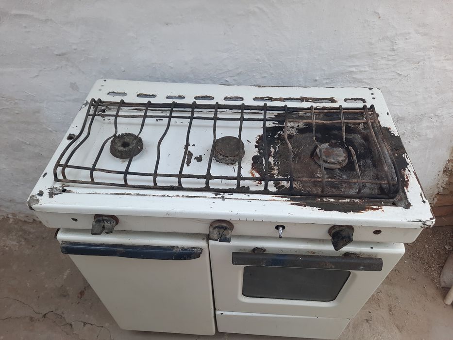 Продается старая газ плита