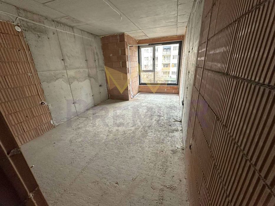 Продава се Тристаен апартамент в София, Младост 4 - 149 кв.м за 1674 €/кв.м - Снимка #2