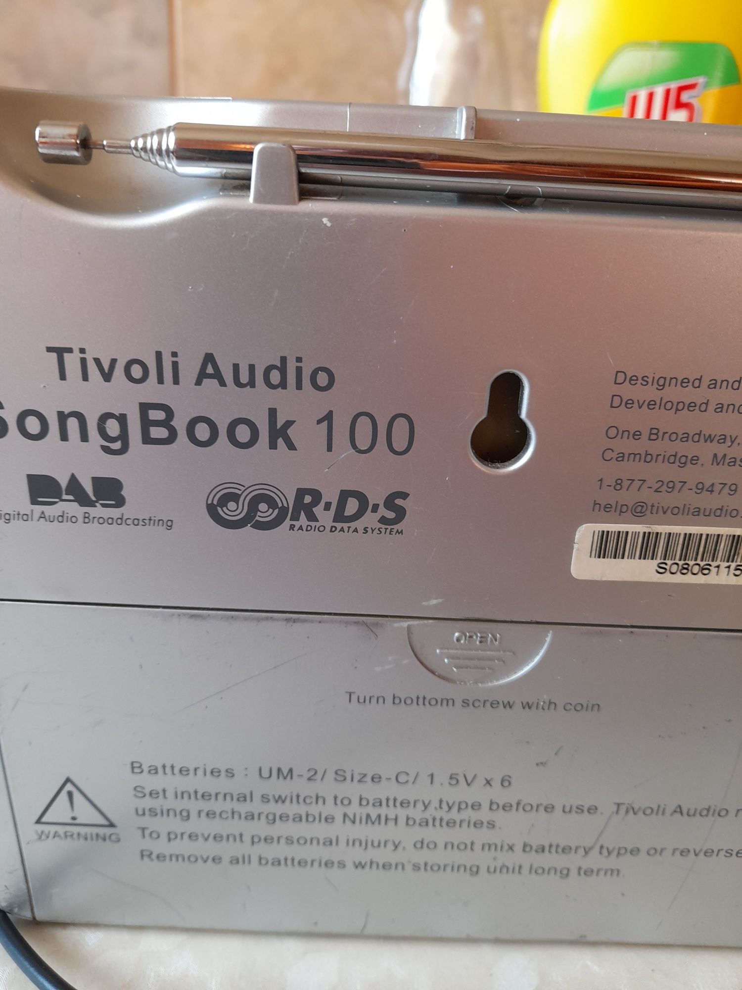 Vind radio tivoli audio song book 100