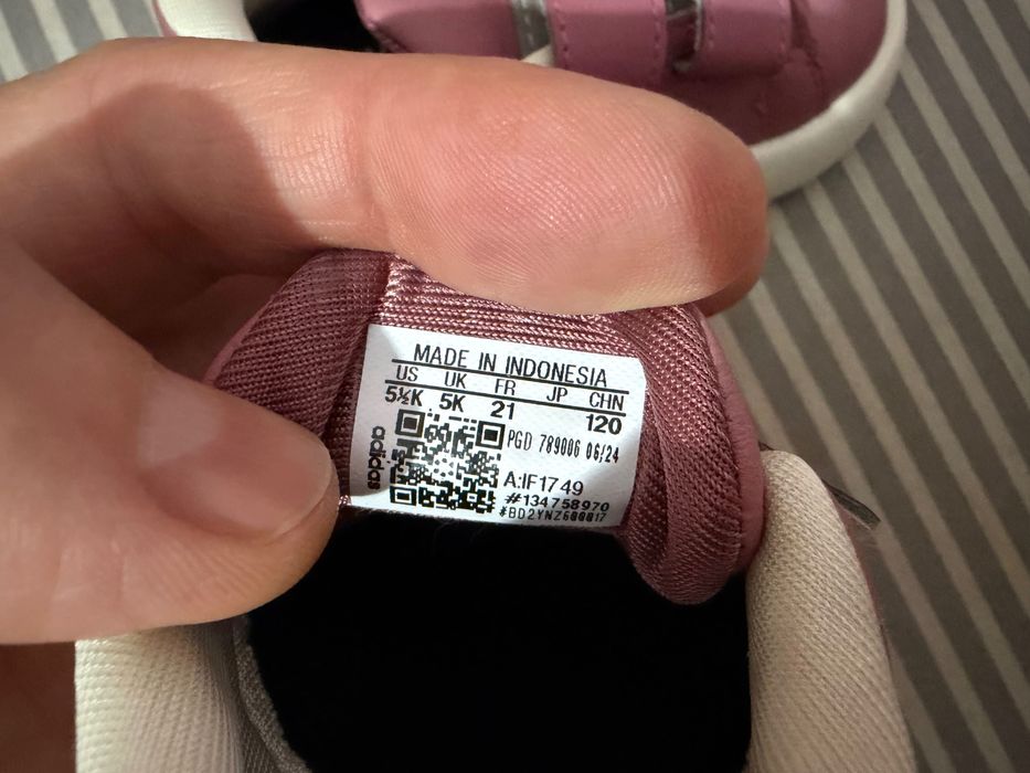 Adidas Advantage Minnie CF