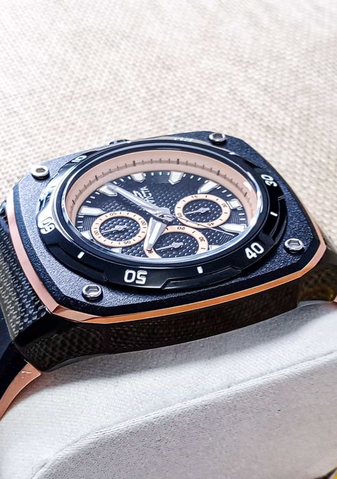Ceas Invicta Speedway Chronograph Quartz Black Dial  – Barbati