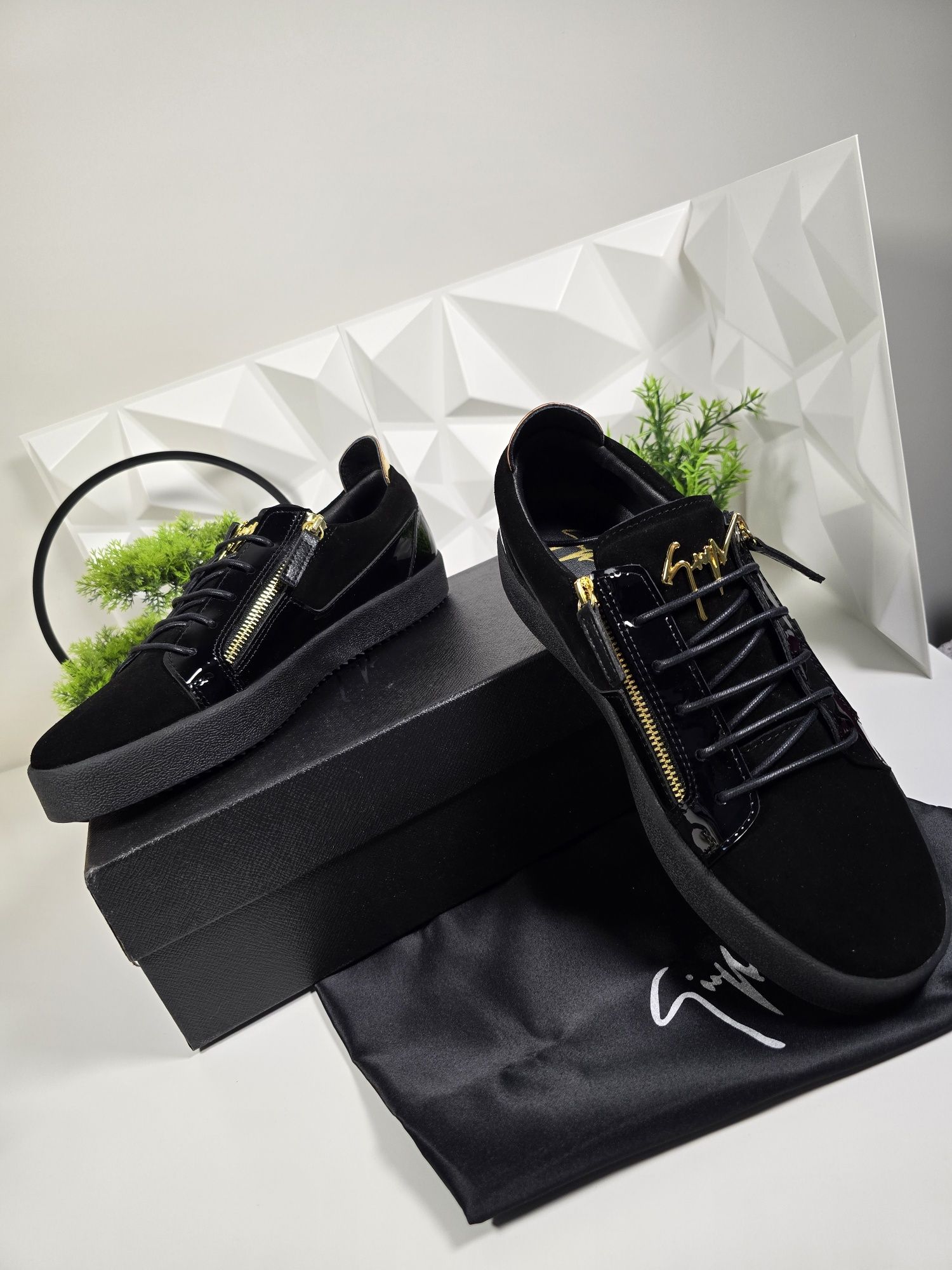 Обувки Giuseppe Zanotti