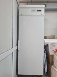 Продам промышленный холодильник ( как новый )
