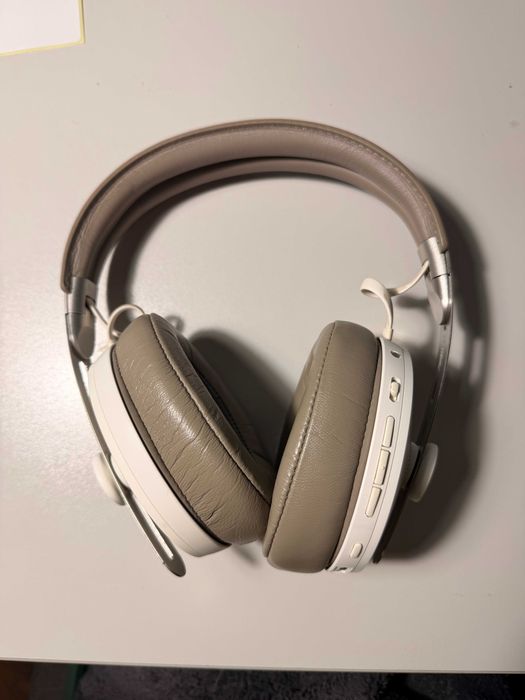Casti Sennheiser Momentum 3 - Sandy White