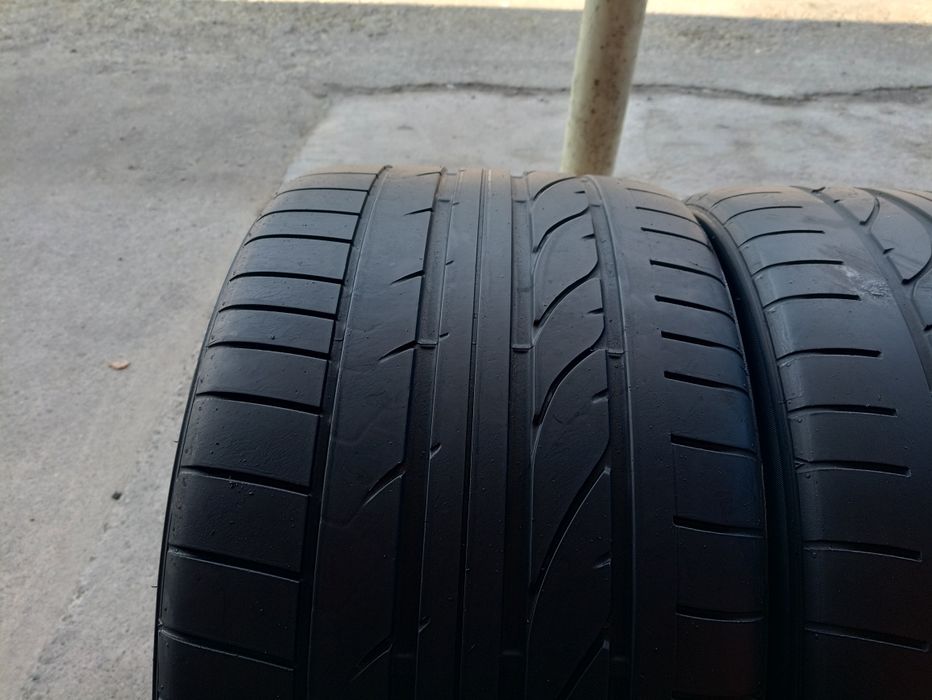 2 anvelope Bridgestone 305/30 ZR19