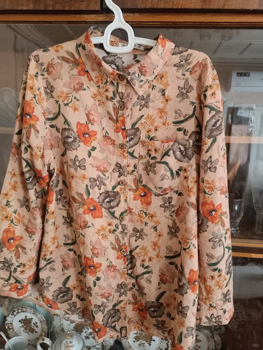 Кофта 50-52 размера 100 тысяч