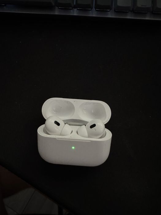 Apple airPods Pro 2