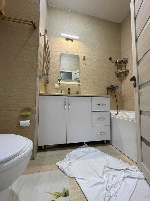 Манзара 2/8/16 Новостройка с мебелью и техникой