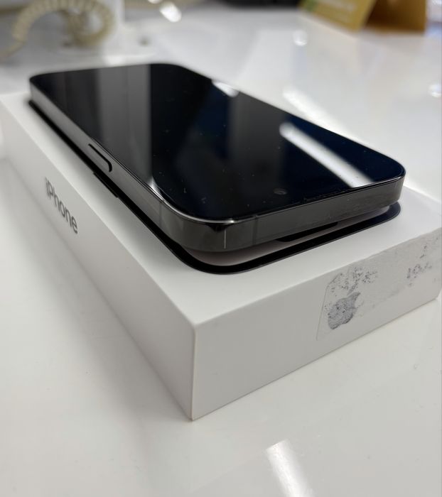 Продавам Apple Iphone 14 pro 128GB