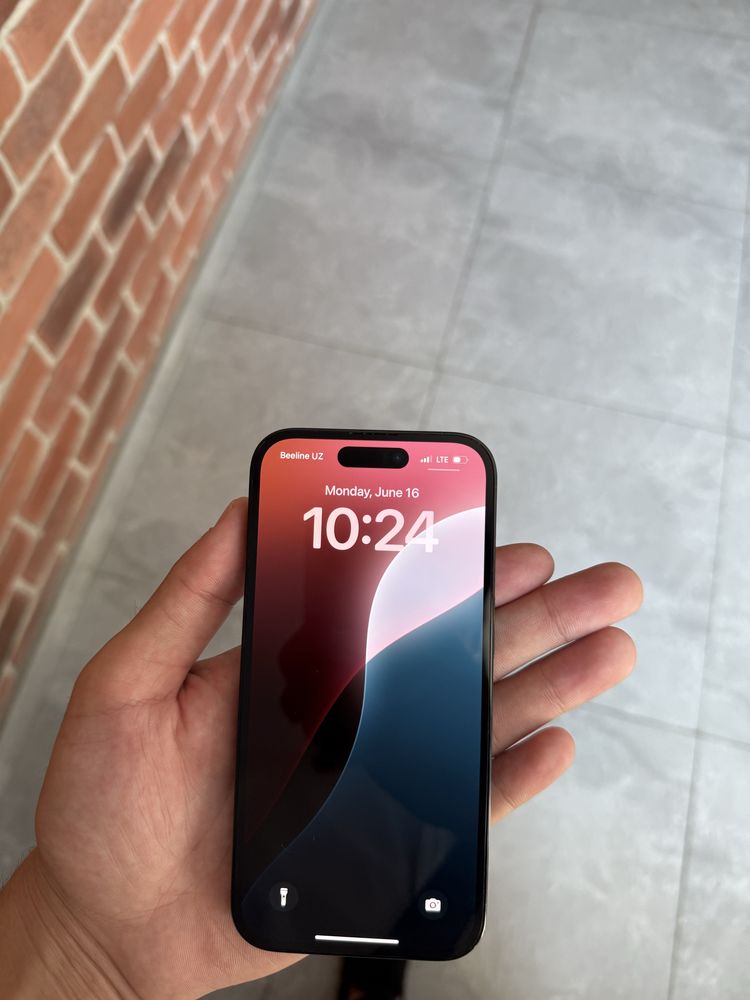 Iphone 14 pro 128 GB holati zor umuman ayibi yoq usta kormagan pul zar