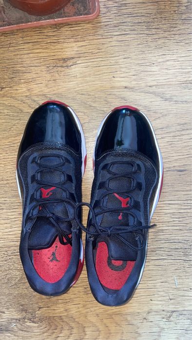 Jordan 11 low Black&Red
