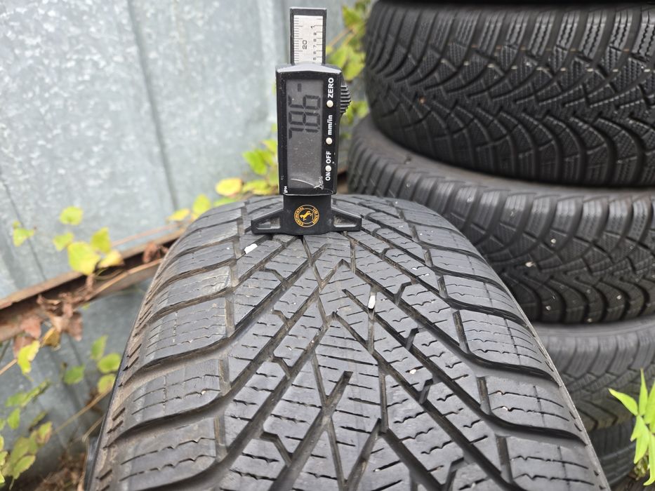 4бр. 205 55 16 Pirelli зимни.