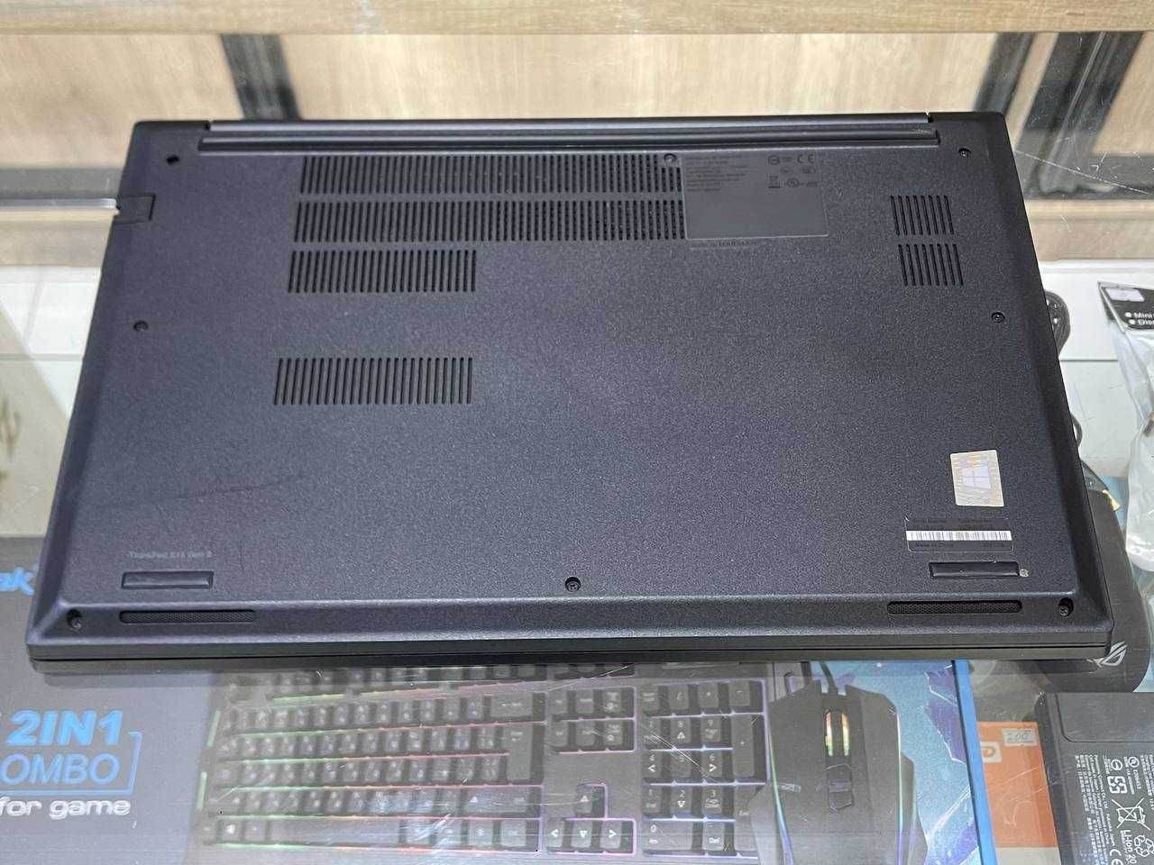 Lenovo ThinkPad E15 Gen 2 Ryzen 7-4700U ram 8 ssd 256