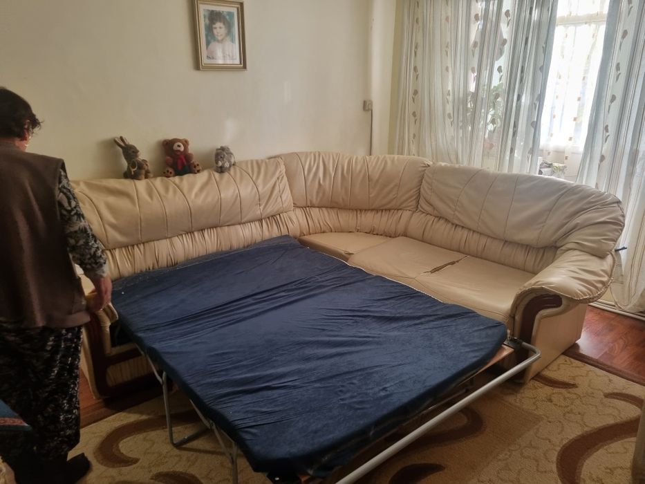 De vanzare coltar living