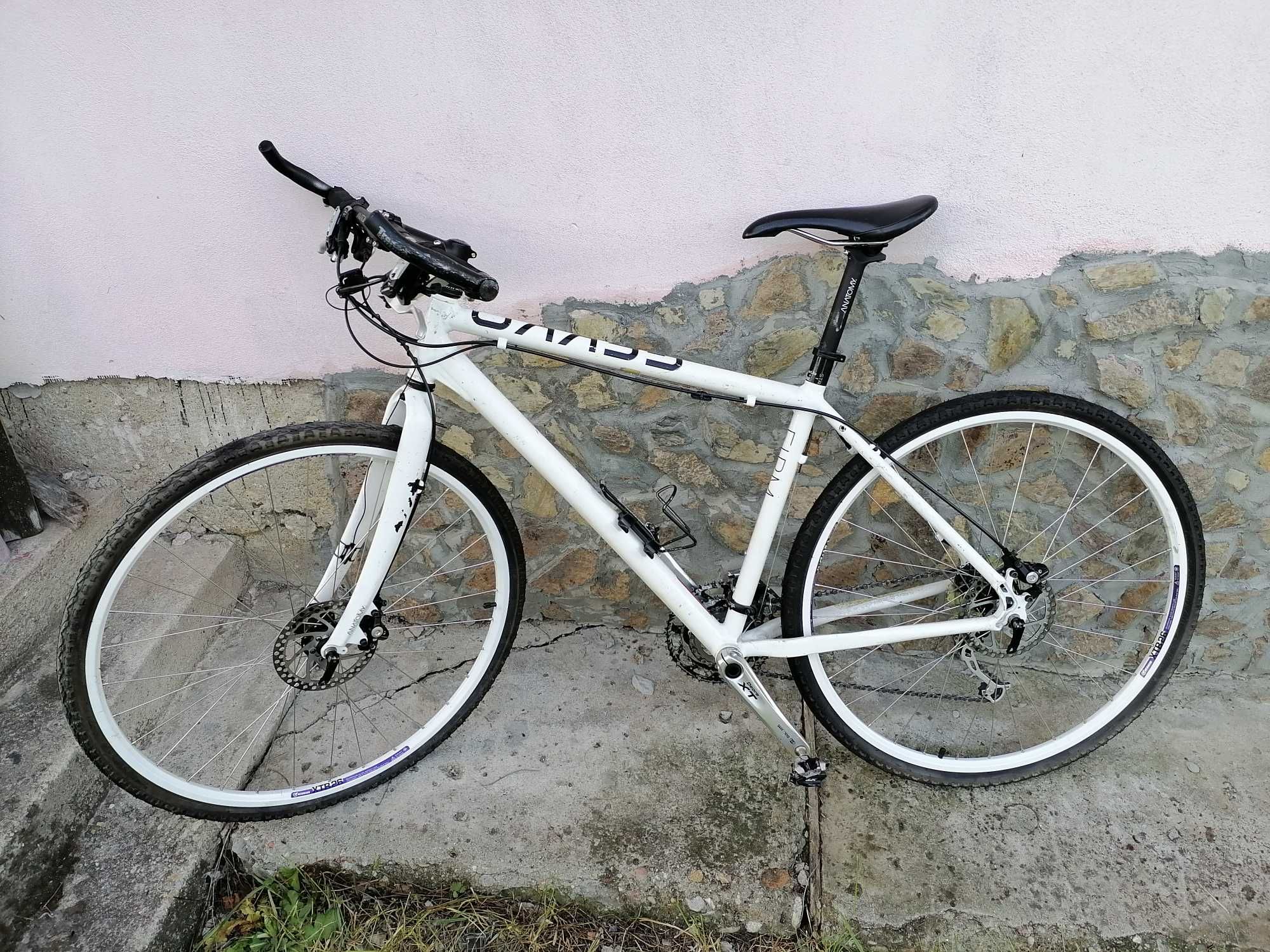 Bicicleta de Oraș Gekko Full XT 30 Viteze