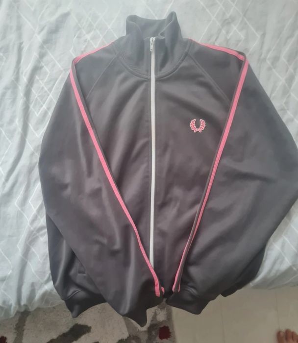 Bluza fred perry marimea M
