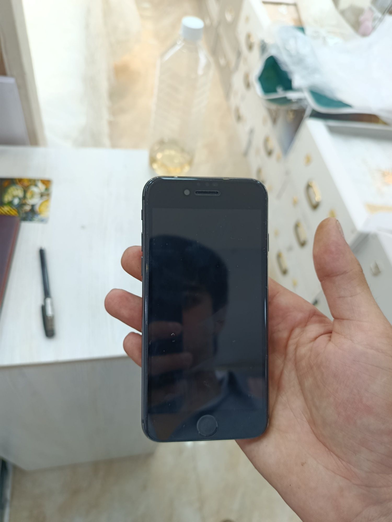 iPhone 8 64gb LL/A