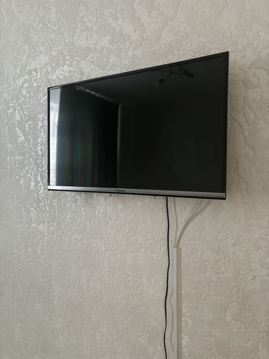 Телевизор на запчасти panasonic смарт 5000