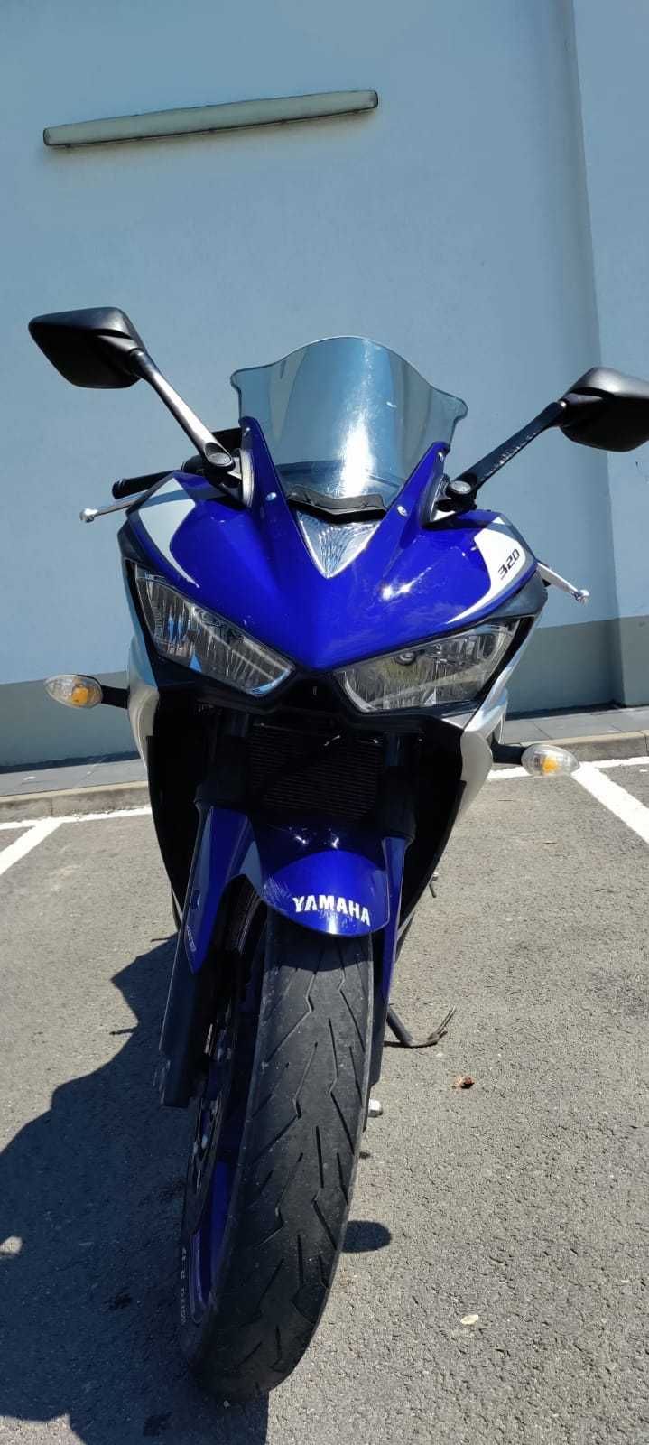 Yamaha YZF-R3 2016
