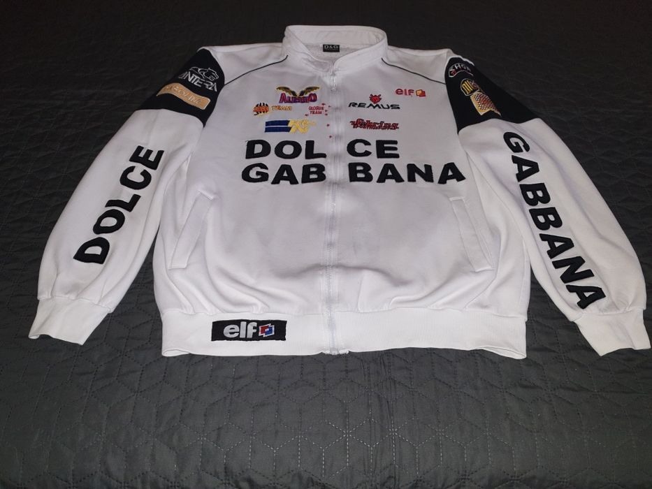 Bluza de barbati  -  100 lei.