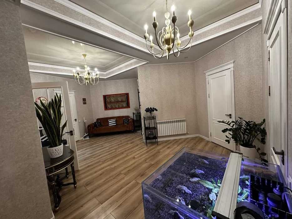 Продаётся просторная 4-комнатная квартира в клубном доме!