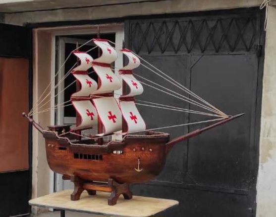 Ръчно изработен кораб