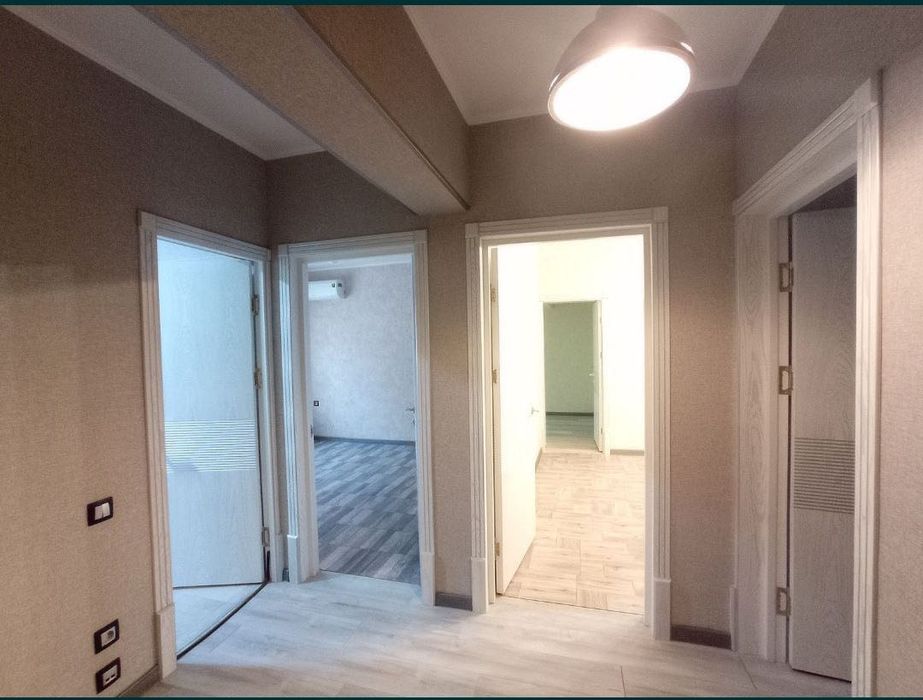 Квартира 3/1/4 евроремонт ориентир гор Овир Паркентская